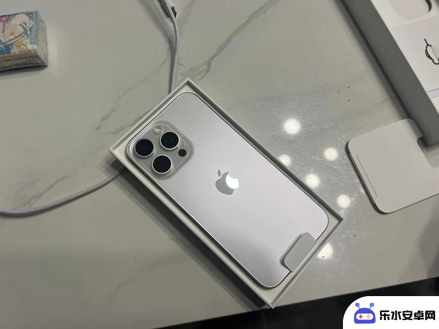 为什么更倾向于选择iPhone15ProMax而不是iPhone16？答案在这里揭晓