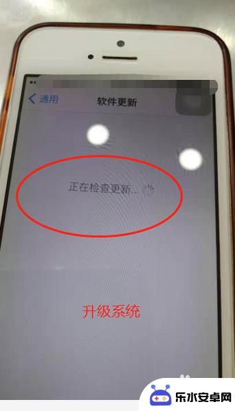 苹果手机11外放声音小怎么解决方法 如何调整iPhone手机外放音量